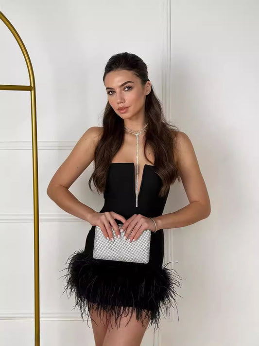 Deep v strapless dress ostrich-black - vevewholesale