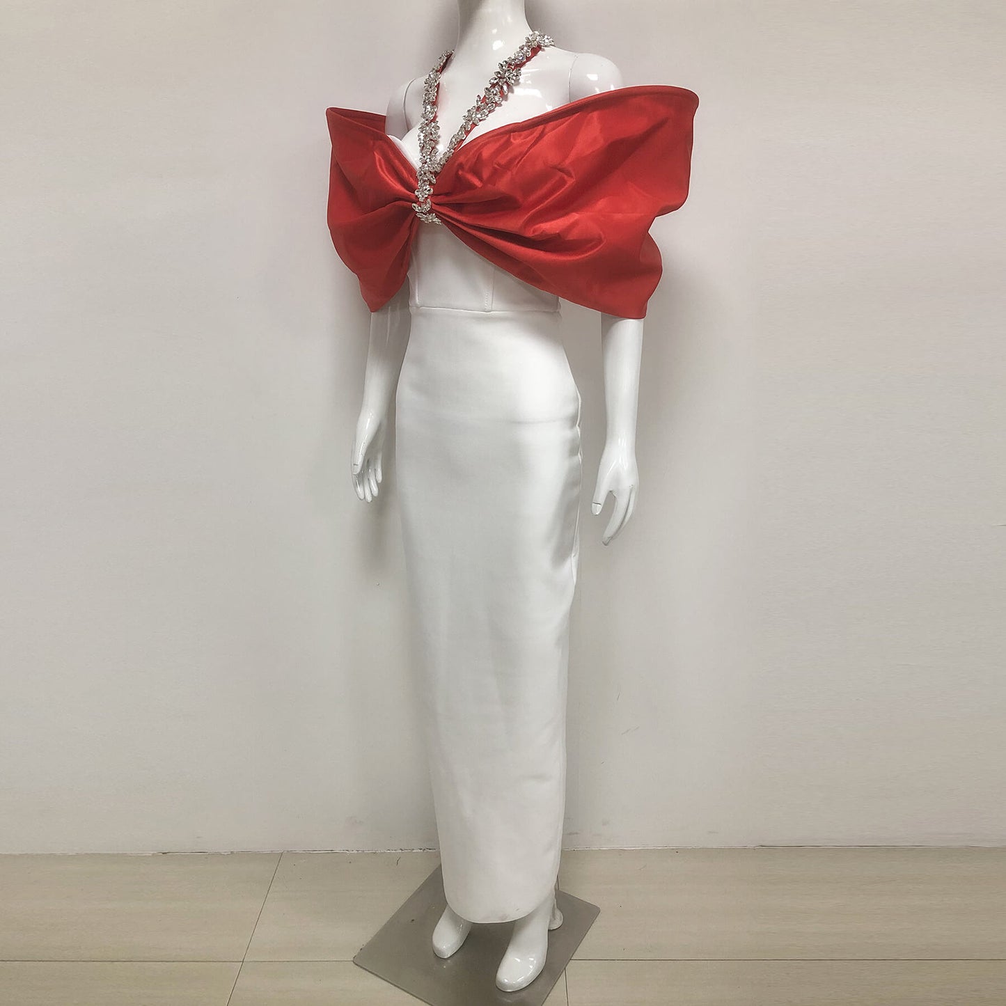 Halter-Neck Off-The-Shoulder Bandage Dress