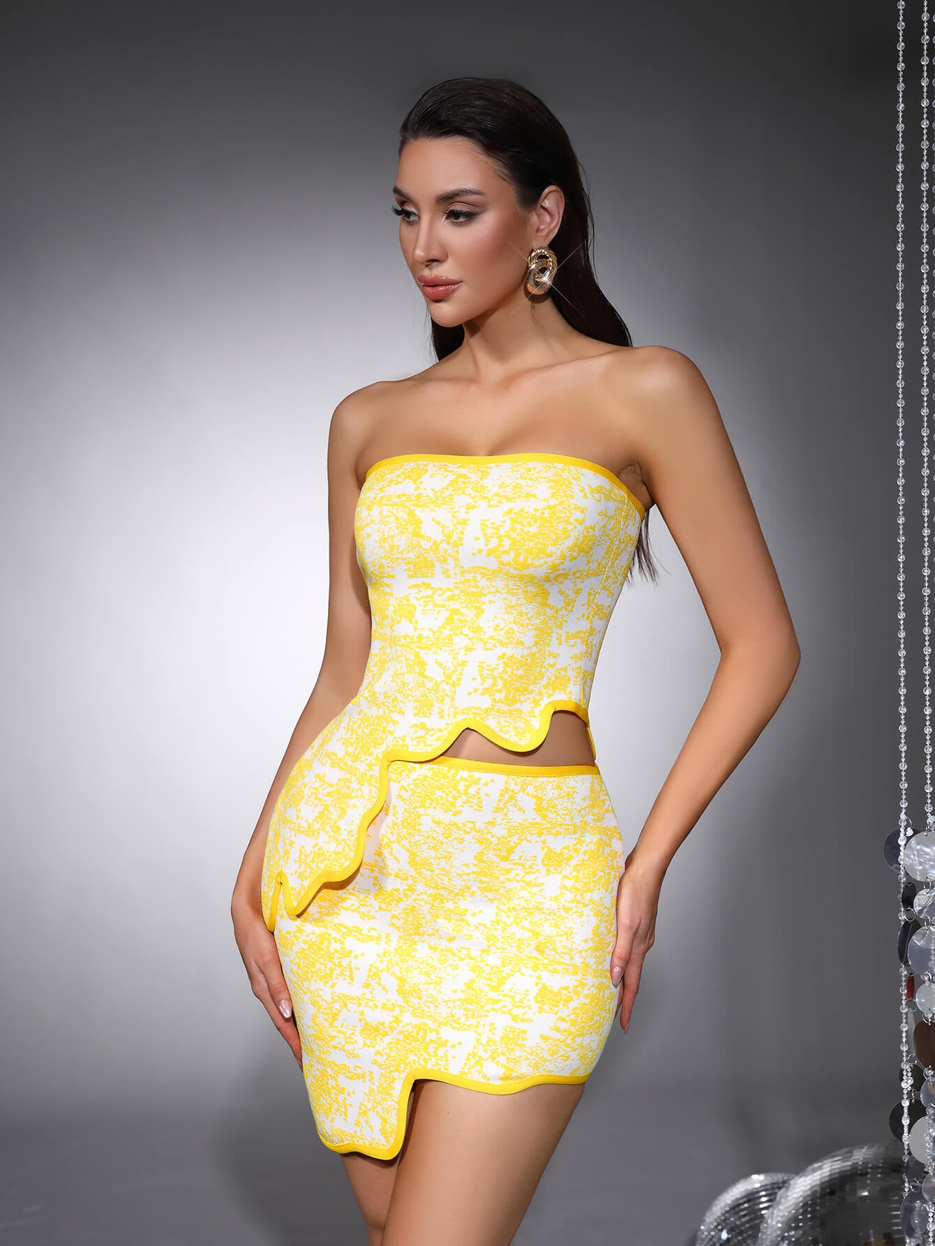 Irregularly Rose Red Mini Dress-Yellow