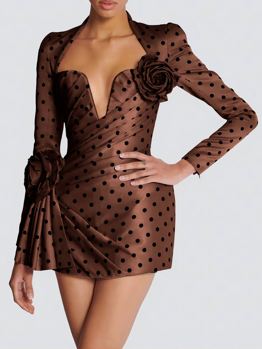 Mini-robe à fleurs et pois col V – Marron